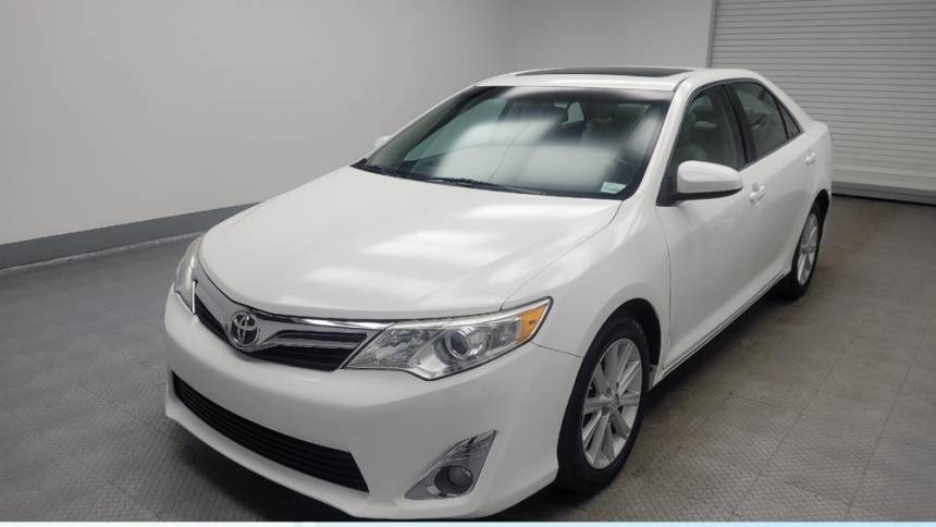 2014 Toyota Camry XLE — Sedan — 67,807 mi — Highland, IN
