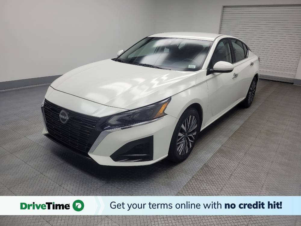 2023 Nissan Altima SV — Sedan — 56,974 mi — Highland, IN