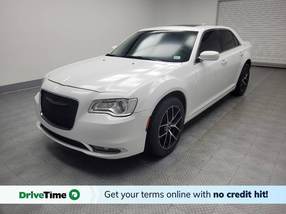 2016 Chrysler 300 Anniversary Edition — Sedan — 121,730 mi — Highland, IN