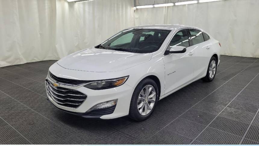 2023 Chevrolet Malibu LT — Sedan — 29,892 mi — Mishawaka, IN