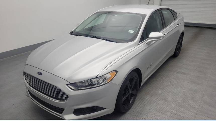 2016 Ford Fusion Hybrid SE — Sedan — 102,231 mi — Gladstone, MO