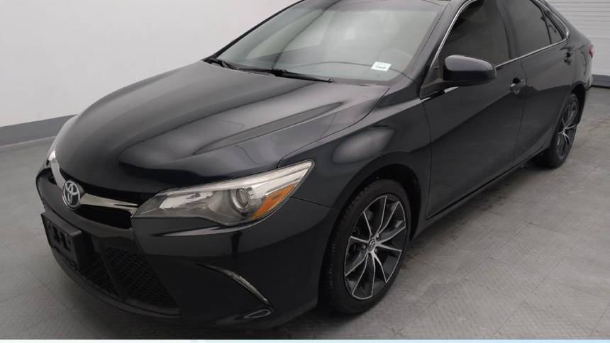 2015 Toyota Camry XSE — Sedan — 88,352 mi — Gladstone, MO