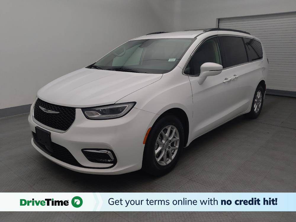 2022 Chrysler Pacifica Touring L — Minivan — 76,095 mi — Gladstone, MO