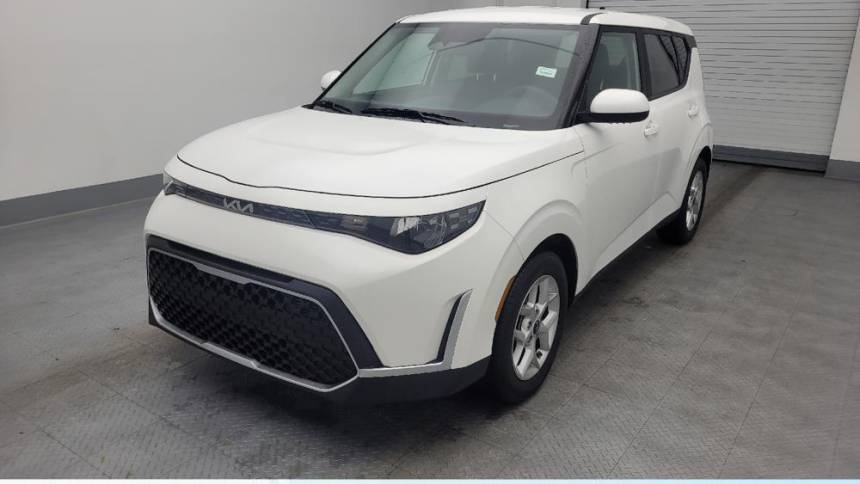 2023 Kia Soul LX — Hatchback — 33,268 mi — Independence, MO