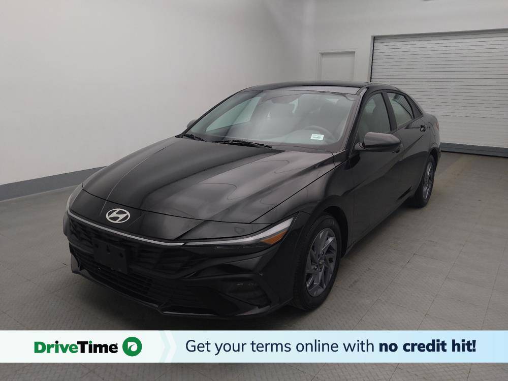 2024 Hyundai Elantra SEL — Sedan — 32,231 mi — Independence, MO