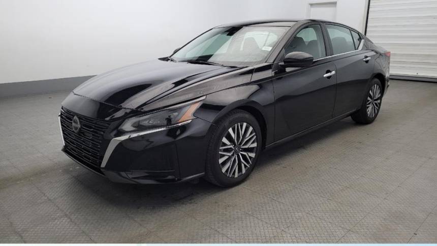 2023 Nissan Altima SV — Sedan — 33,108 mi — Williamstown, NJ