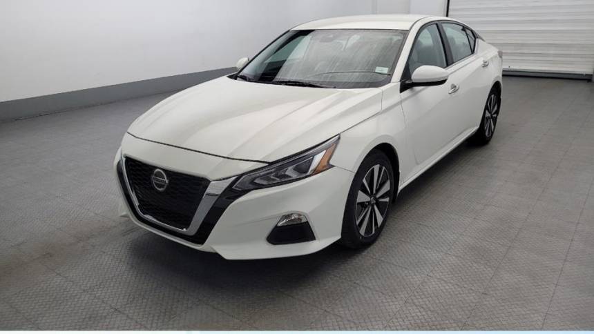 2022 Nissan Altima SV — Sedan — 22,782 mi — Williamstown, NJ