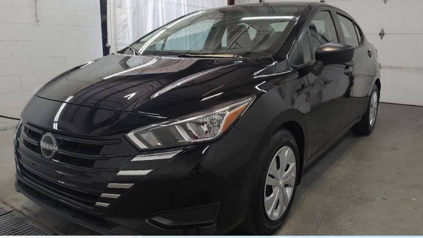 2023 Nissan Versa S — Sedan — 22,104 mi — Cincinnati, OH