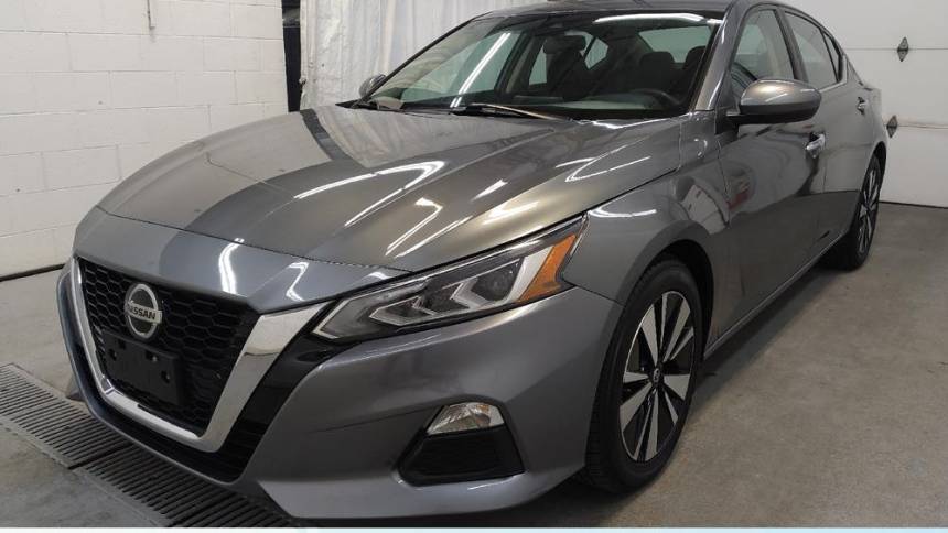 2021 Nissan Altima SV — Sedan — 64,464 mi — Cincinnati, OH