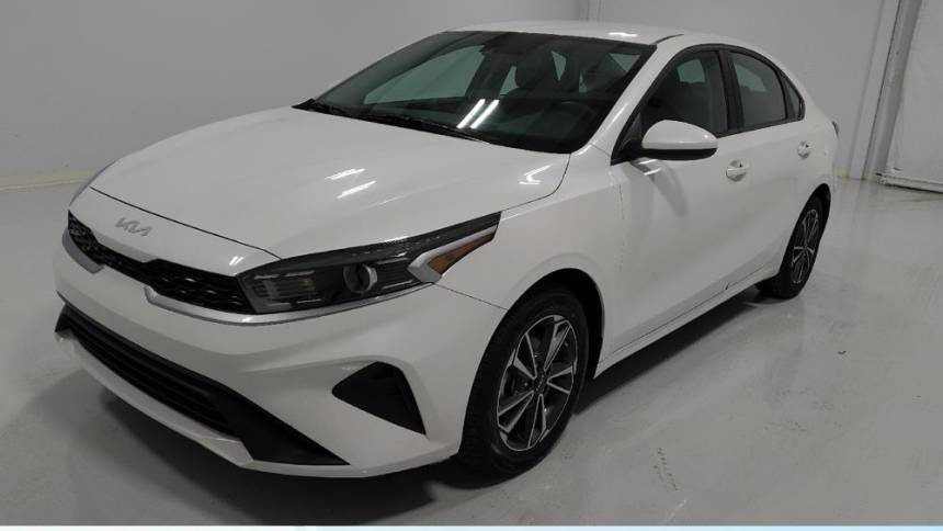 2023 Kia Forte LXS — Sedan — 30,285 mi — Cincinnati, OH