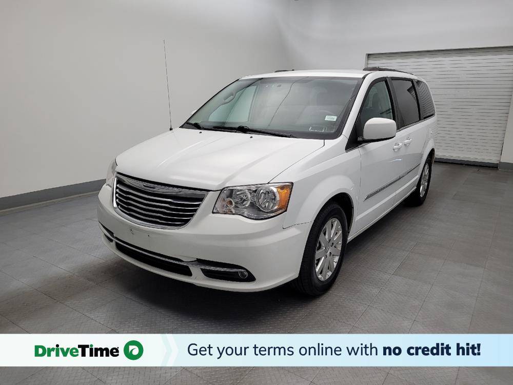 2016 Chrysler Town & Country Touring — Minivan — 123,286 mi — Columbus, OH
