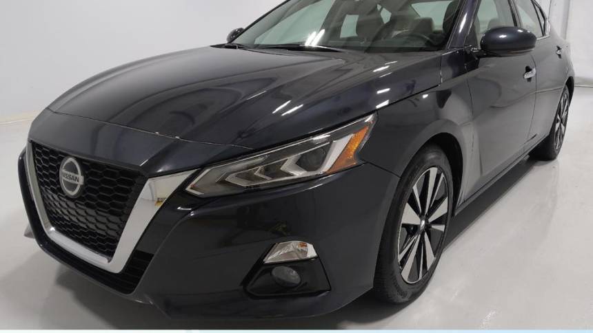 2020 Nissan Altima SV — Sedan — 21,832 mi — Columbus, OH