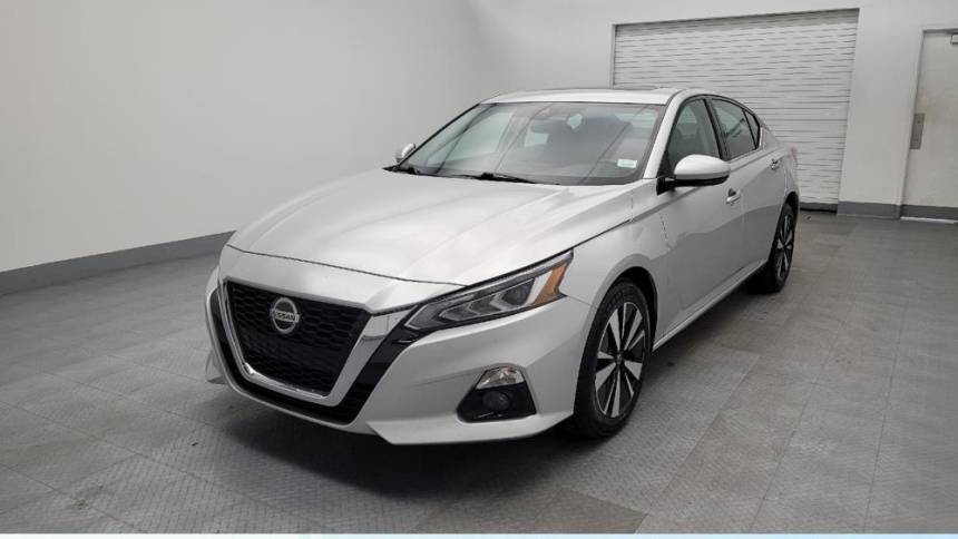2020 Nissan Altima SV — Sedan — 119,714 mi — Columbus, OH