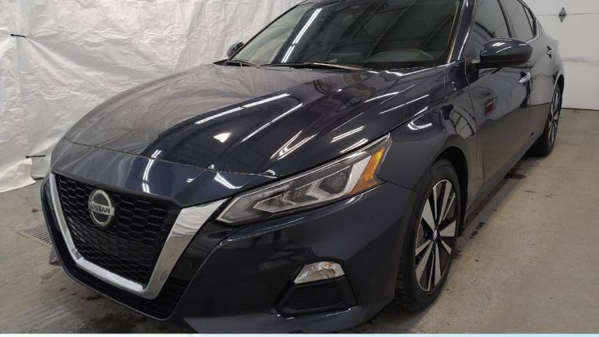 2022 Nissan Altima SV — Sedan — 36,784 mi — Fairfield, OH