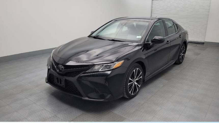 2020 Toyota Camry SE — Sedan — 122,120 mi — Fairfield, OH