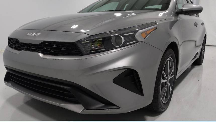 2022 Kia Forte LXS — Sedan — 22,721 mi — Maple Heights, OH