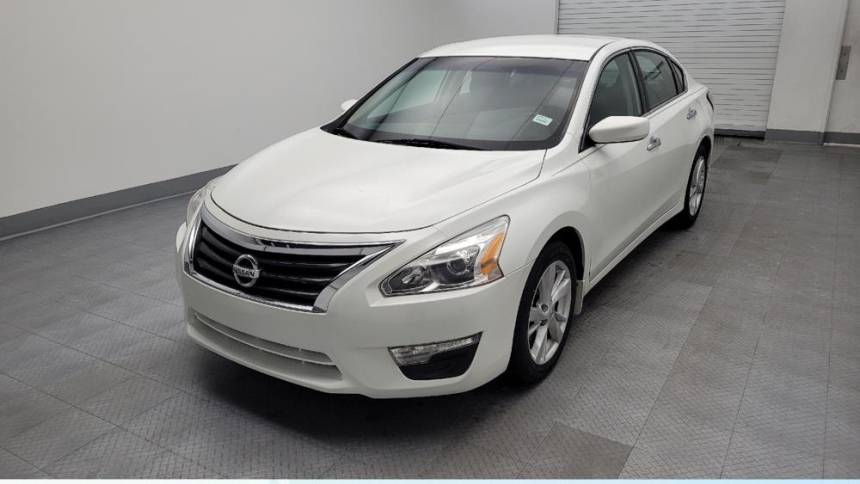 2014 Nissan Altima 2.5 SV — Sedan — 111,128 mi — Maple Heights, OH