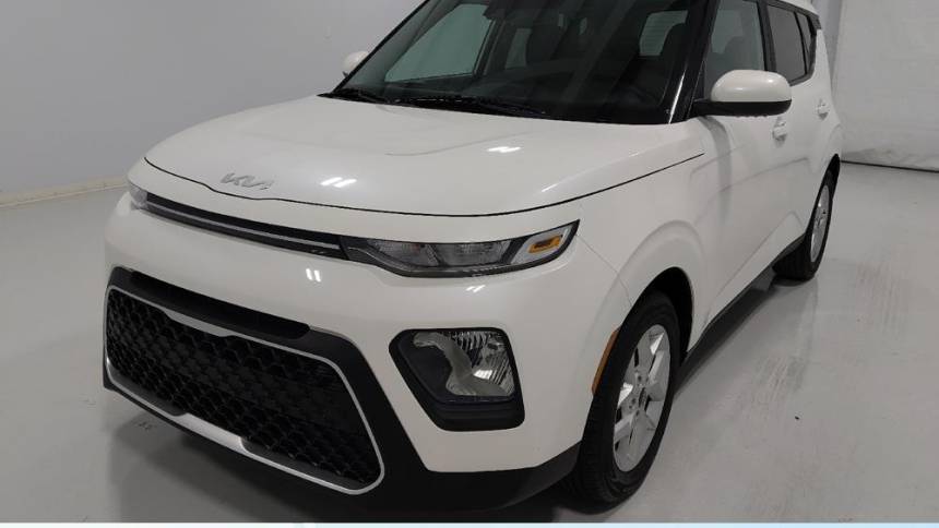 2022 Kia Soul LX — Hatchback — 48,051 mi — Maple Heights, OH