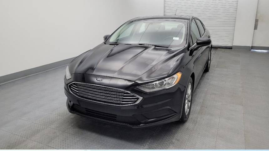 2017 Ford Fusion SE — Sedan — 50,494 mi — Maple Heights, OH