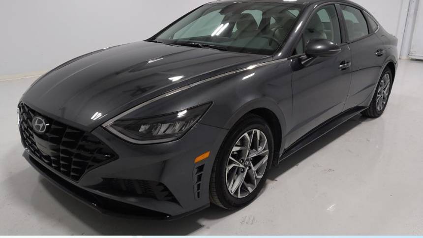 2022 Hyundai Sonata SEL — Sedan — 26,659 mi — Maple Heights, OH