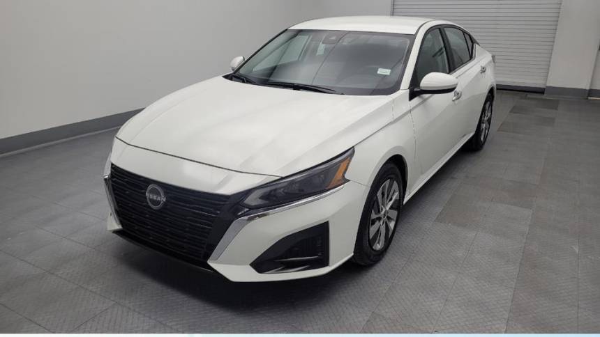 2023 Nissan Altima S — Sedan — 43,657 mi — Maple Heights, OH