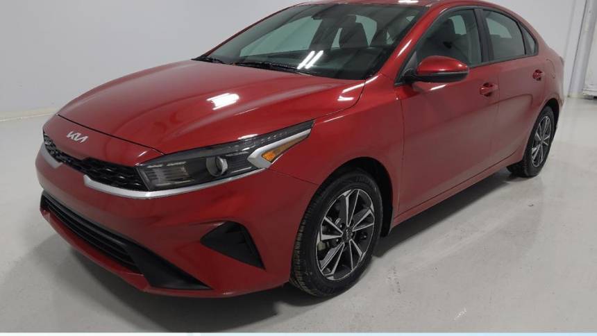 2023 Kia Forte LXS — Sedan — 29,318 mi — Miamisburg, OH