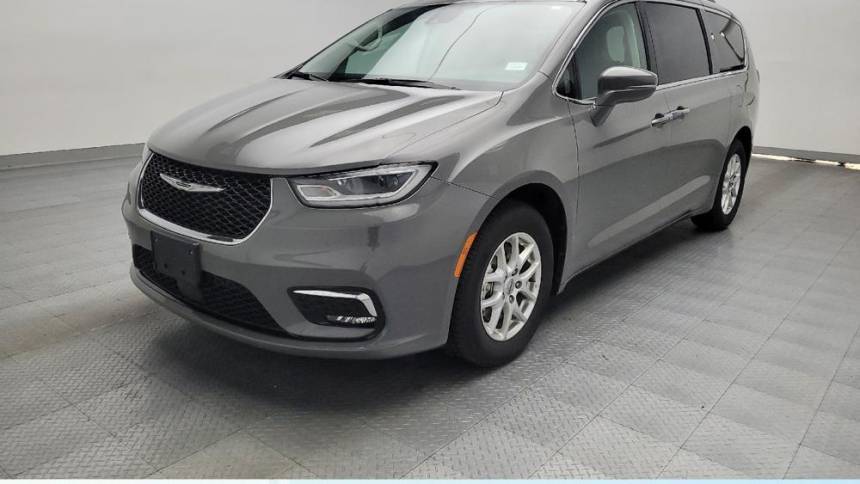 2022 Chrysler Pacifica Touring L — Minivan — 82,517 mi — Arlington, TX