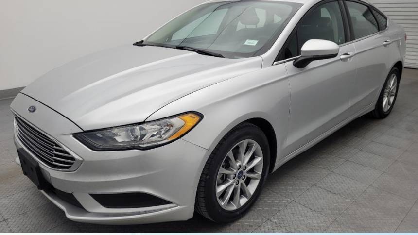 2017 Ford Fusion SE — Sedan — 105,995 mi — Corpus Christi, TX