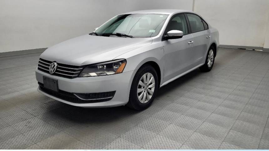 2015 Volkswagen Passat 1.8T Wolfsburg Ed. — Sedan — 101,903 mi — Dallas, TX