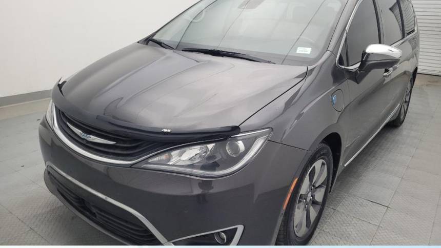 2018 Chrysler Pacifica Hybrid Limited — Minivan — 139,118 mi — Houston, TX