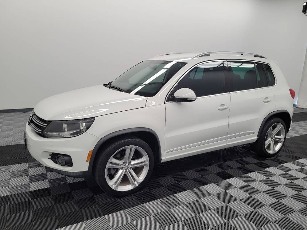 2016 Volkswagen Tiguan R-Line