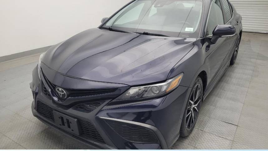 2022 Toyota Camry SE — Sedan — 61,572 mi — Houston, TX