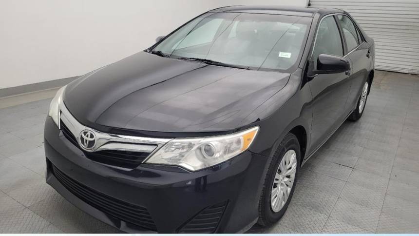 2014 Toyota Camry LE — Sedan — 67,673 mi — Houston, TX