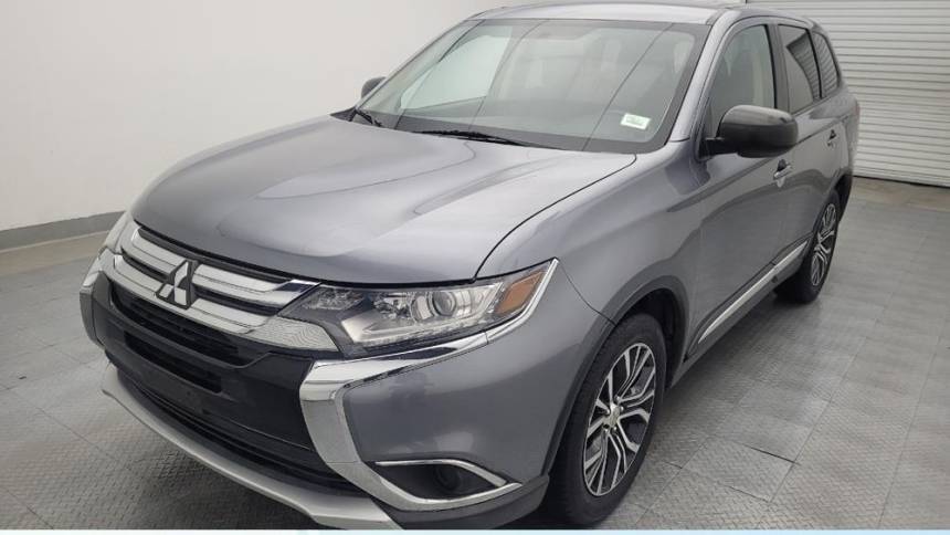 2017 Mitsubishi Outlander ES — SUV — 54,729 mi — Houston, TX