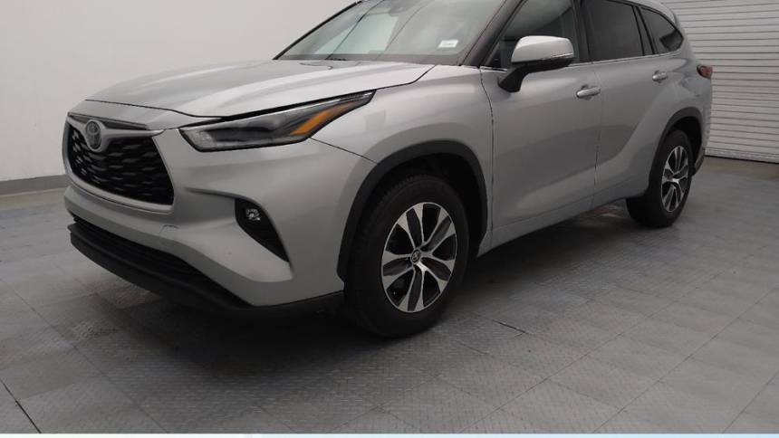 2021 Toyota Highlander XLE — SUV — 74,026 mi — Houston, TX