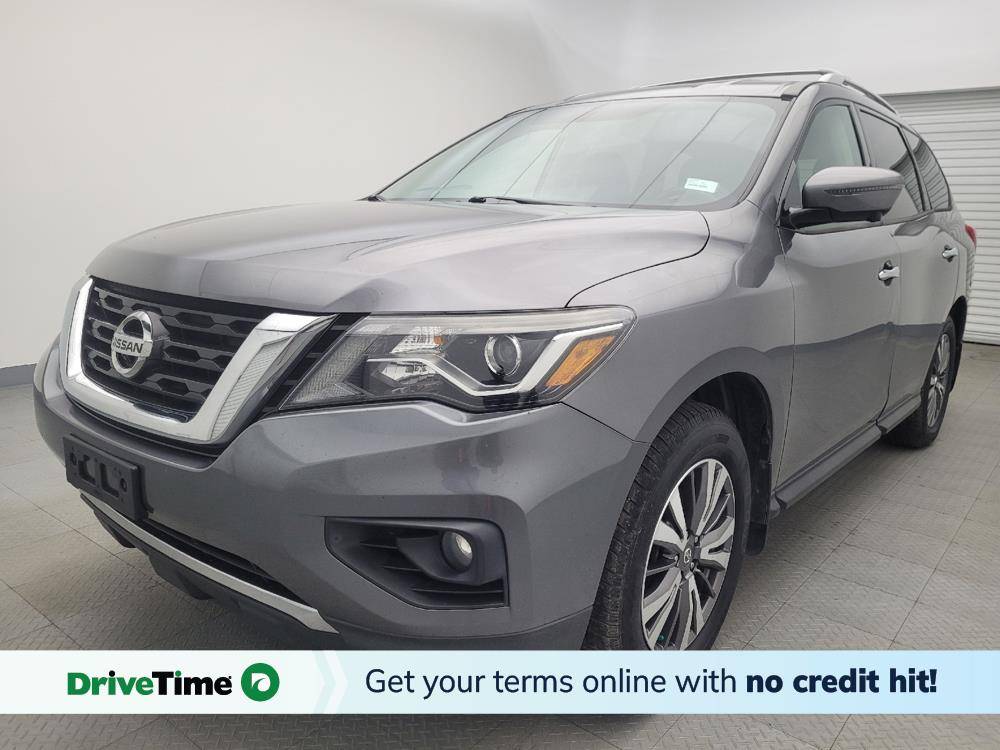 2017 Nissan Pathfinder SL