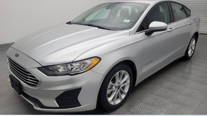 2019 Ford Fusion Hybrid SE — Sedan — 49,481 mi — Houston, TX