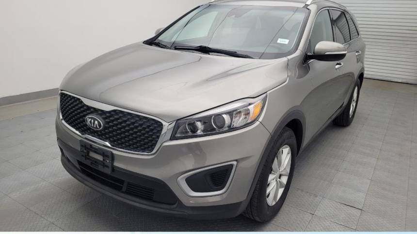 2018 Kia Sorento LX — SUV — 90,674 mi — Houston, TX