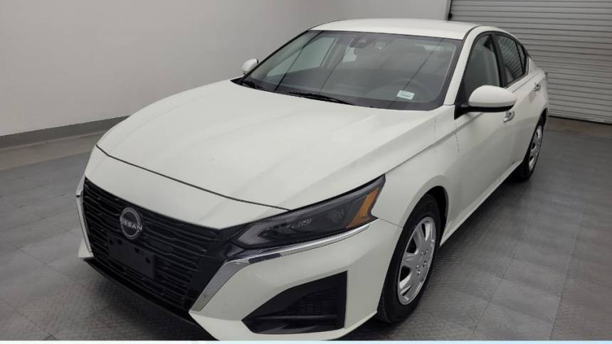 2023 Nissan Altima S — Sedan — 32,976 mi — Houston, TX