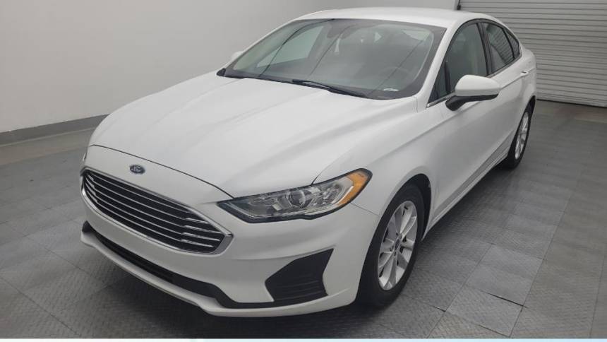 2020 Ford Fusion SE — Sedan — 49,324 mi — Houston, TX