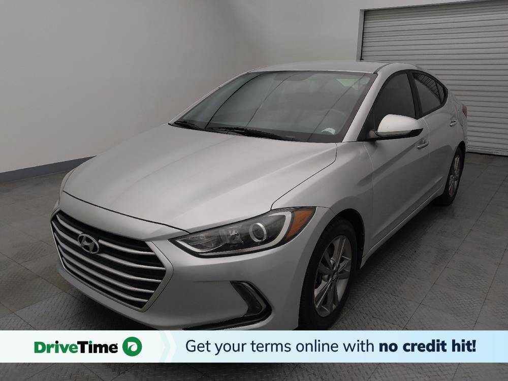 2017 Hyundai Elantra SE — Sedan — 74,049 mi — Live Oak, TX