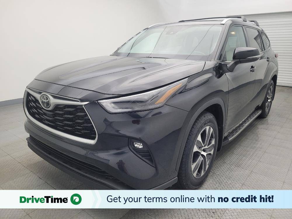2022 Toyota Highlander XLE — SUV — 81,170 mi — Live Oak, TX