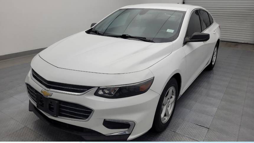 2018 Chevrolet Malibu LS — Sedan — 70,131 mi — Live Oak, TX