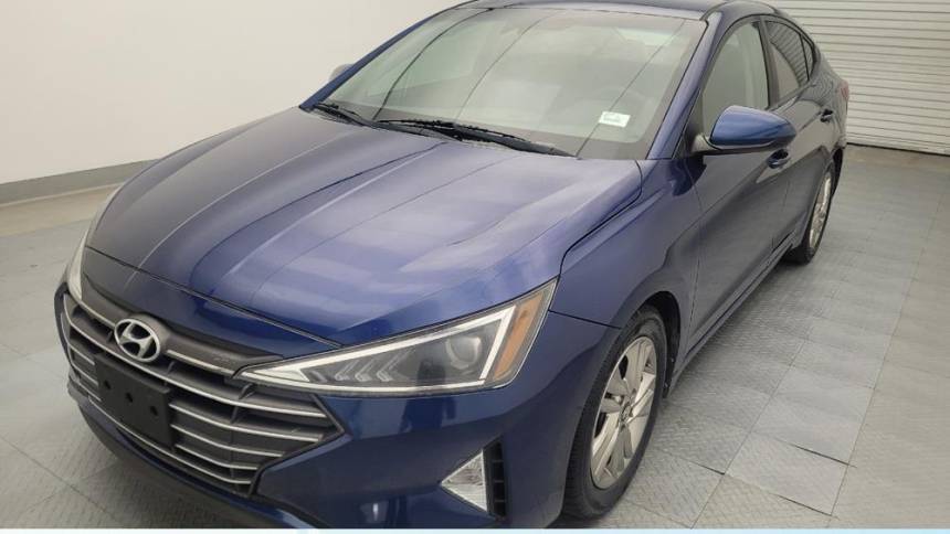 2019 Hyundai Elantra SEL — Sedan — 57,259 mi — Live Oak, TX