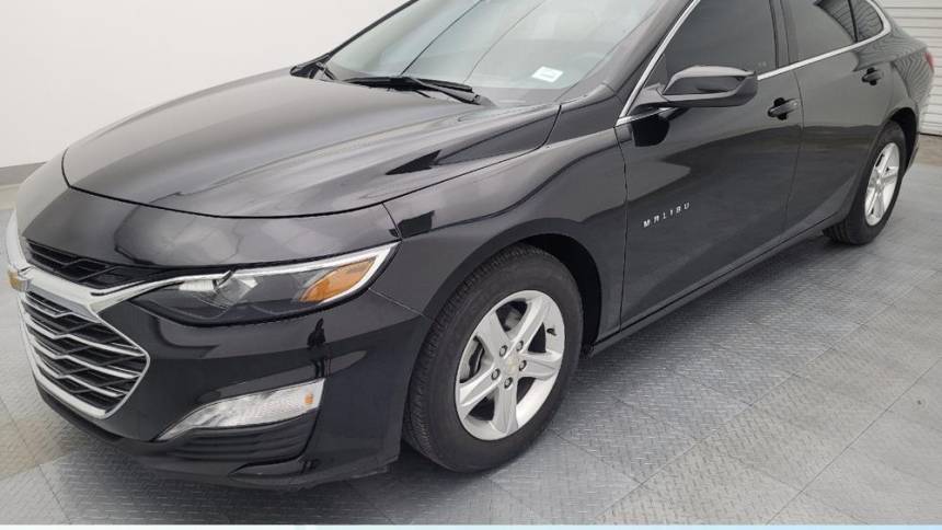 2023 Chevrolet Malibu LT — Sedan — 32,611 mi — Live Oak, TX