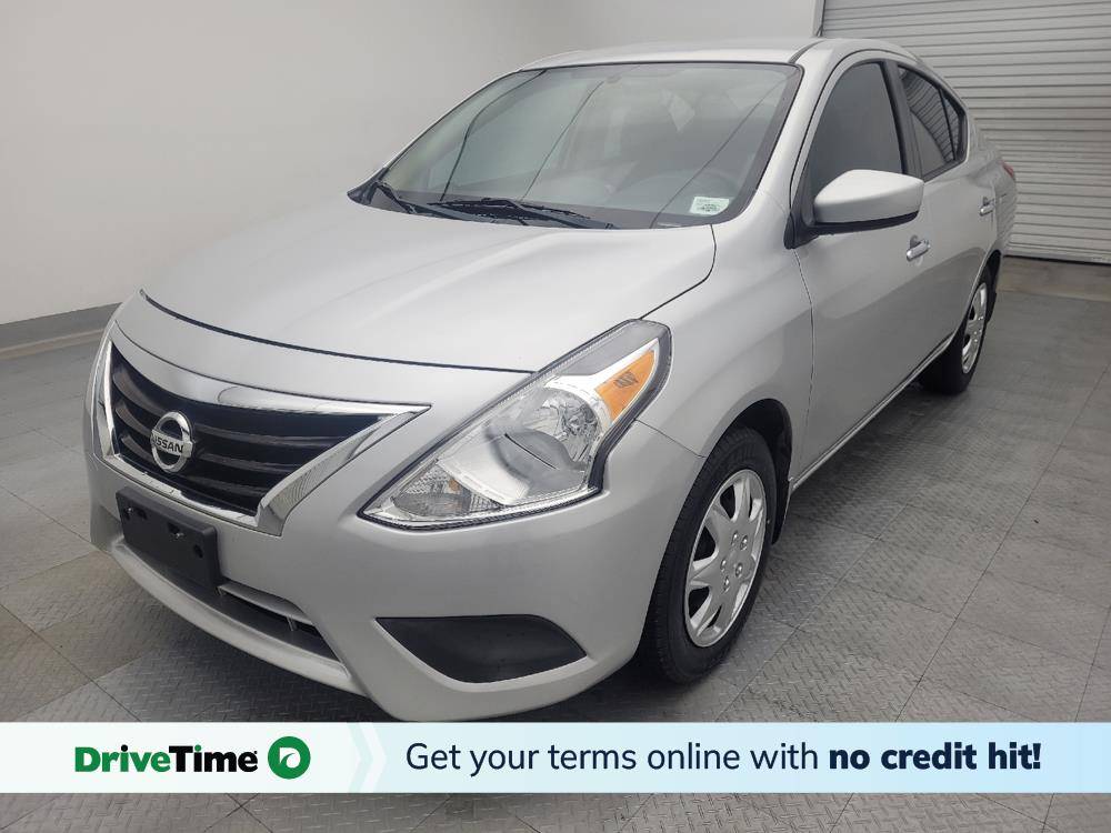 2018 Nissan Versa SV — Sedan — 69,550 mi — Live Oak, TX