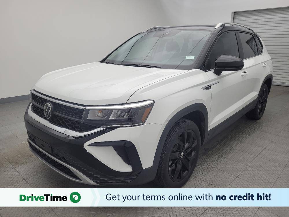 2024 Volkswagen Taos SE — SUV — 19,625 mi — Live Oak, TX