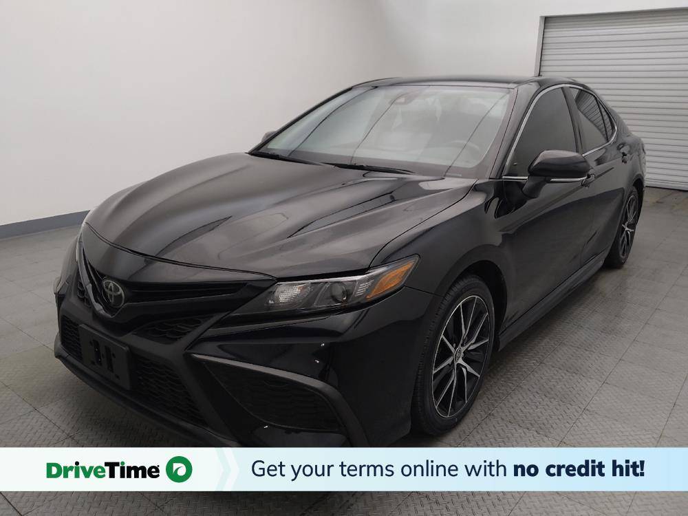 2022 Toyota Camry SE — Sedan — 97,012 mi — Live Oak, TX