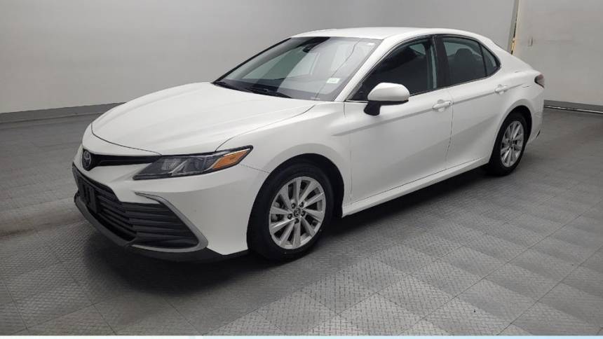 2022 Toyota Camry LE — Sedan — 87,976 mi — Round Rock, TX