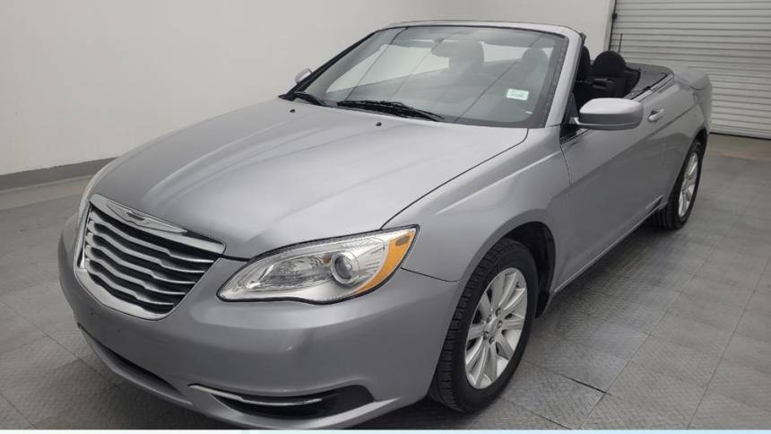 2014 Chrysler 200 Touring — Convertible — 86,995 mi — San Antonio, TX